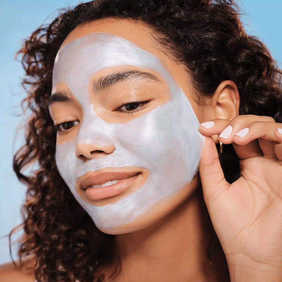 Disney Pixar Up Holo Peel-Off Face Mask - Model