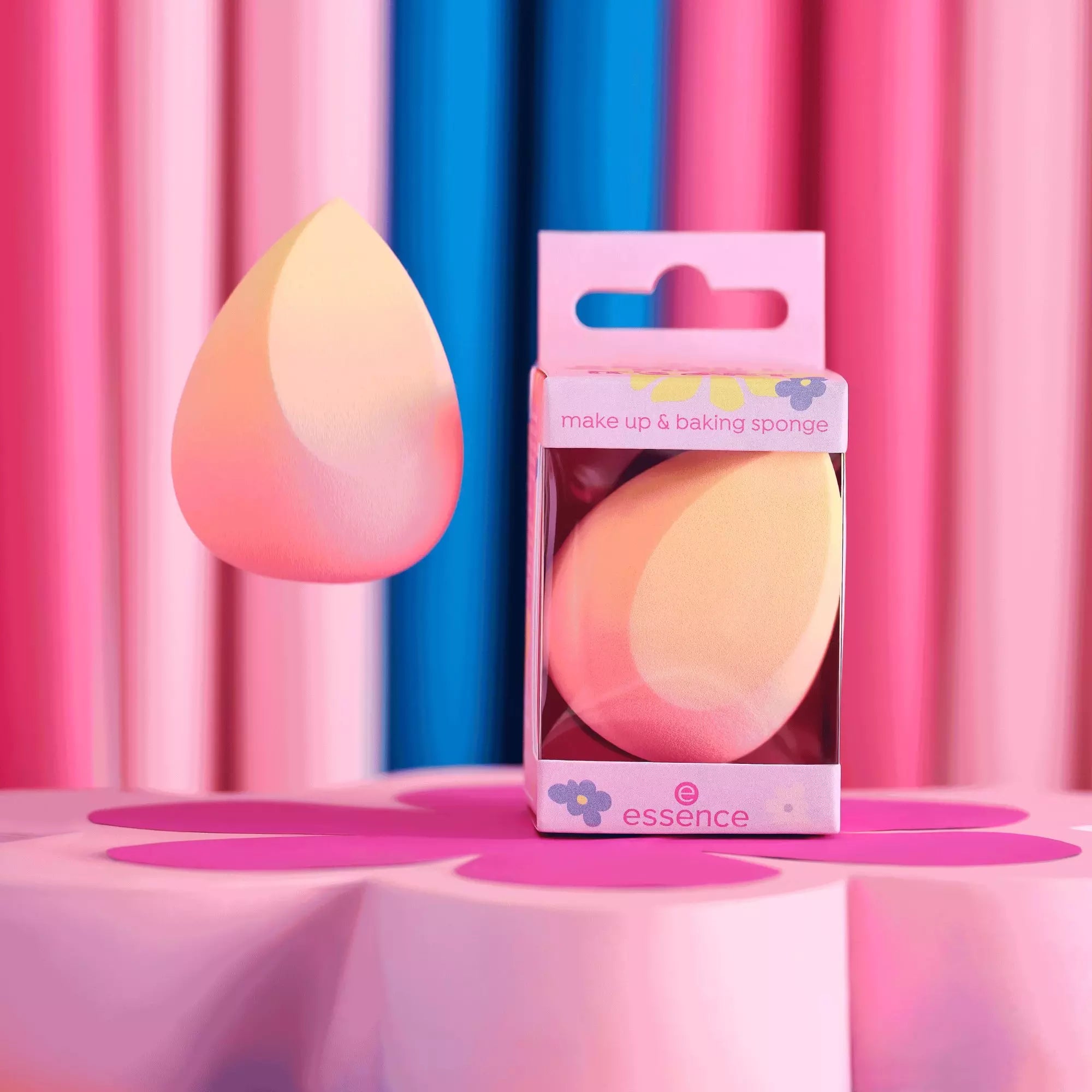 Brush It Like It's Art make up & baking sponge