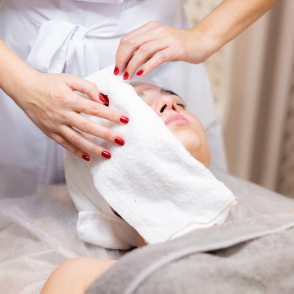 Shiseido Spa Facial Massage | Loolia Closet