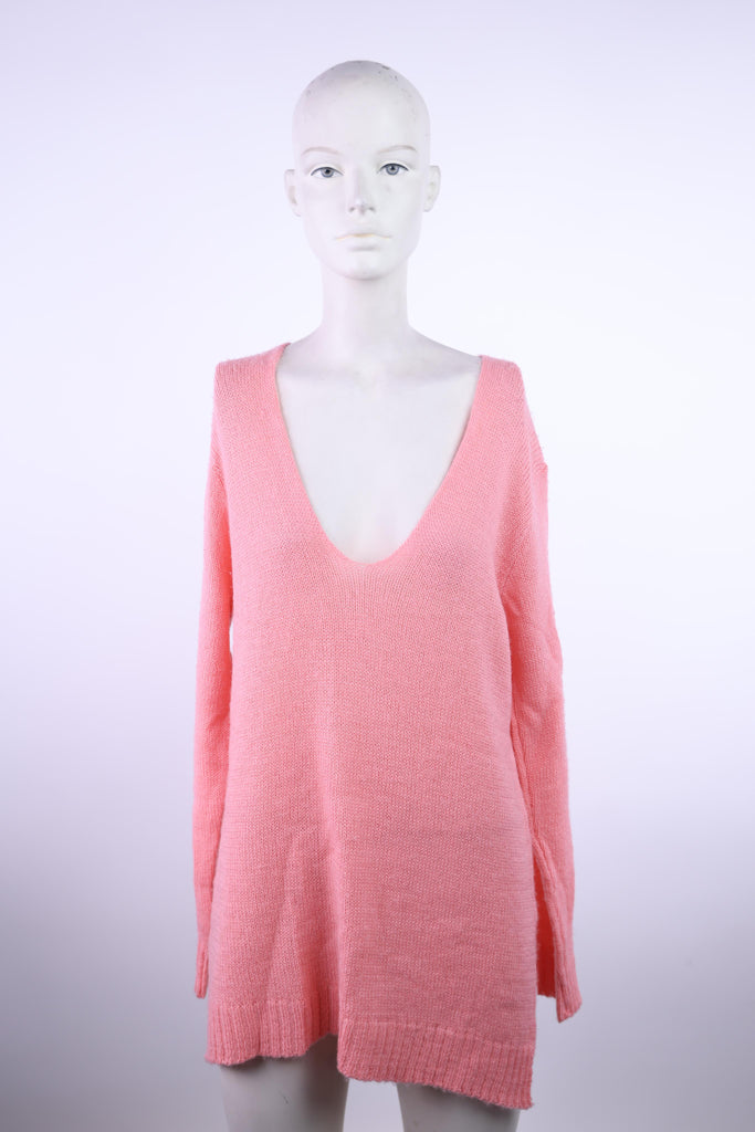 ACCESS Access light pink sweater with open neckline | Loolia Closet