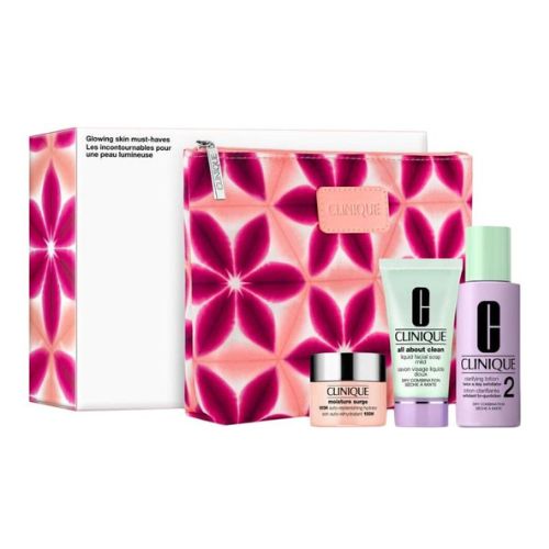 Clinique Glowing Skin Must-Haves