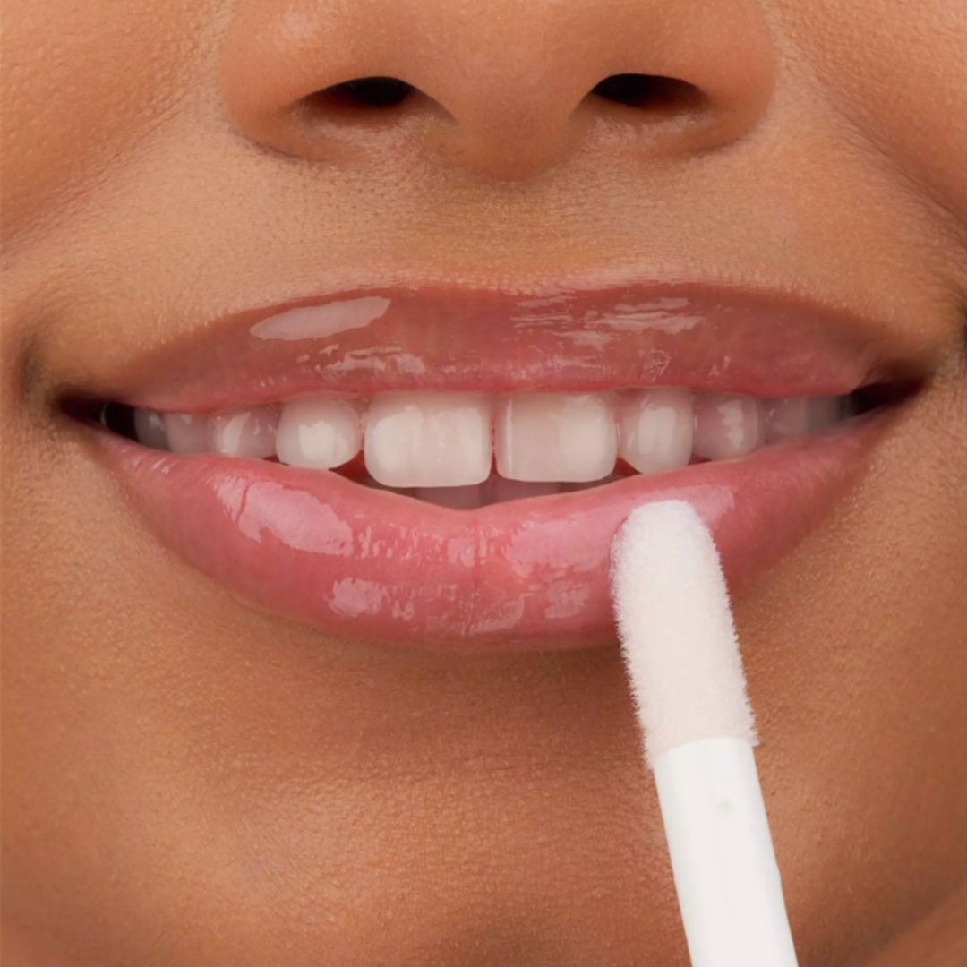  Essence Hydra Kiss Lip Oil 