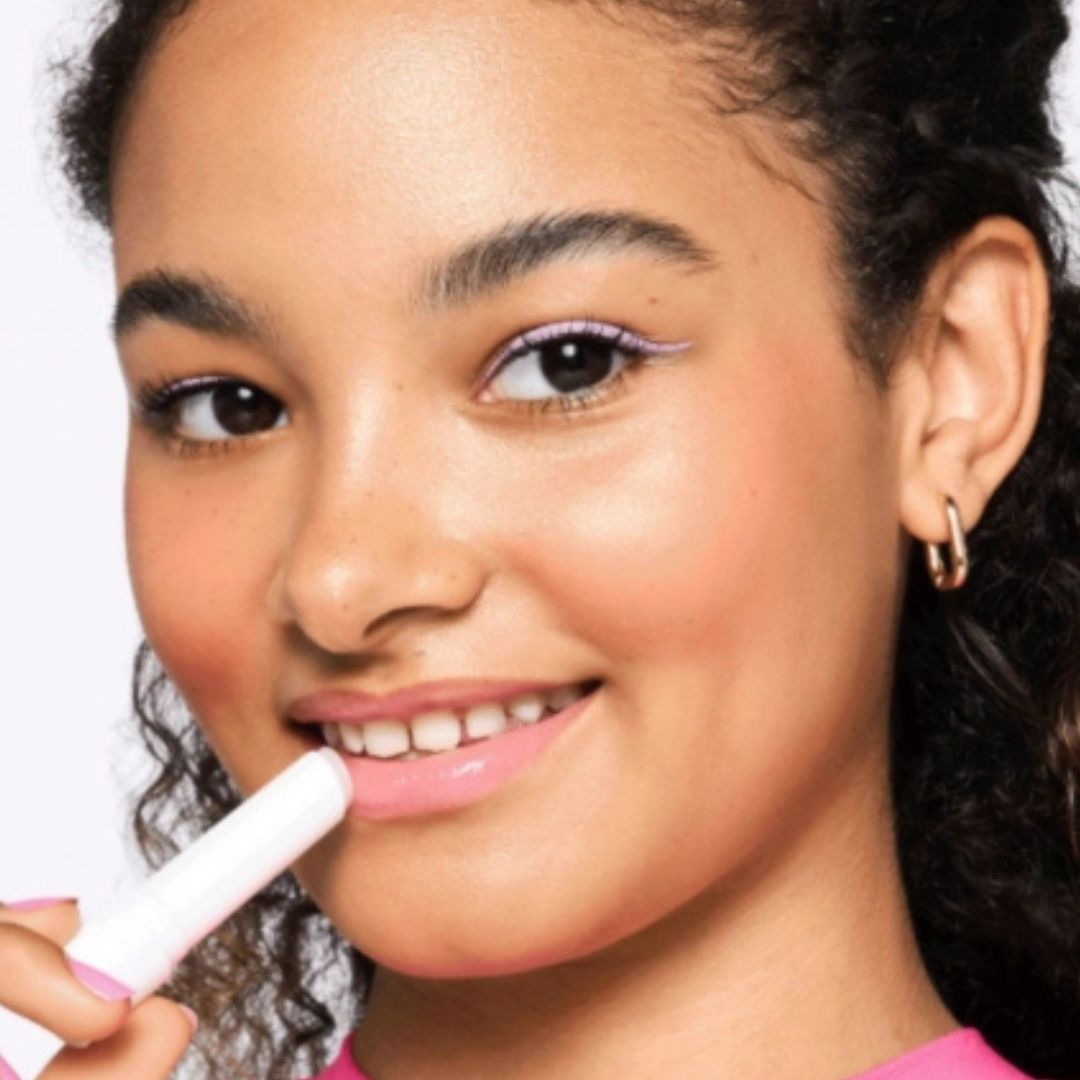 Essence JUICY BOMB Glossy Butter Balm 