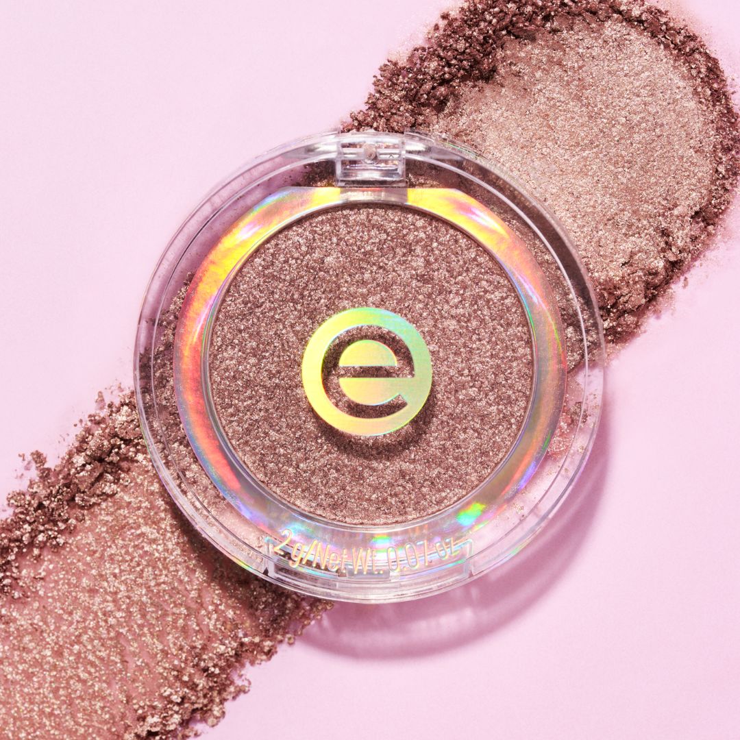 Essence Mono Pearly Eyeshadow 02 · Silky Taupe