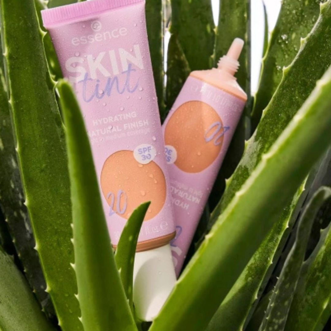 Essence SKIN tint Hydrating Skin Tint SPF 30 