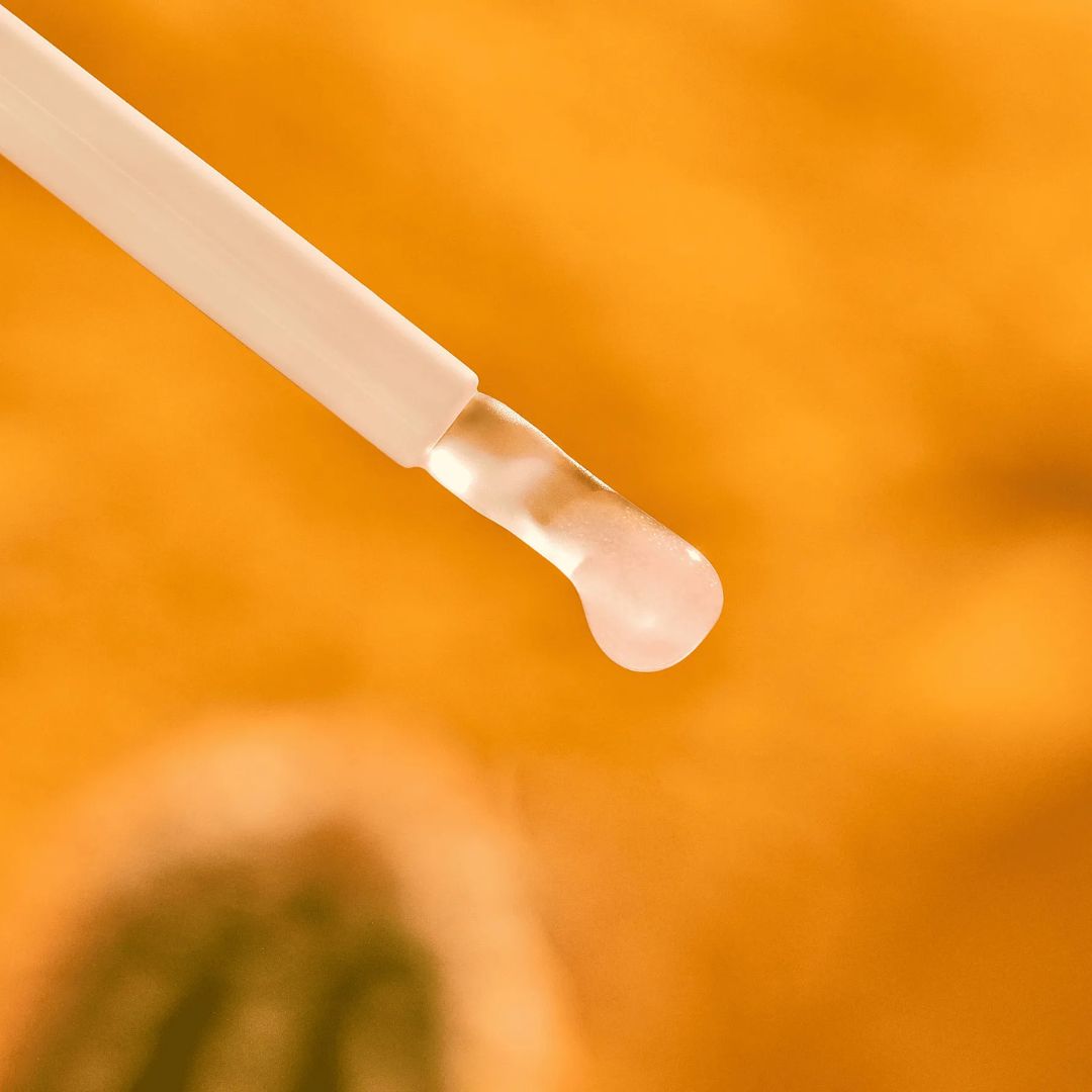 Essence YEE HAW! Lip Beautifier Key Chain 01 Boots, Hat, Go!