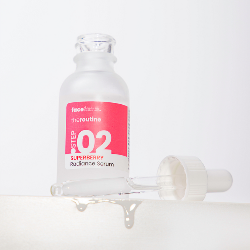 - Superberry Radiance Serum