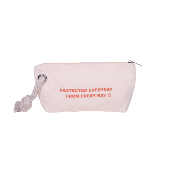 Gift from Avène: Summer Pouch