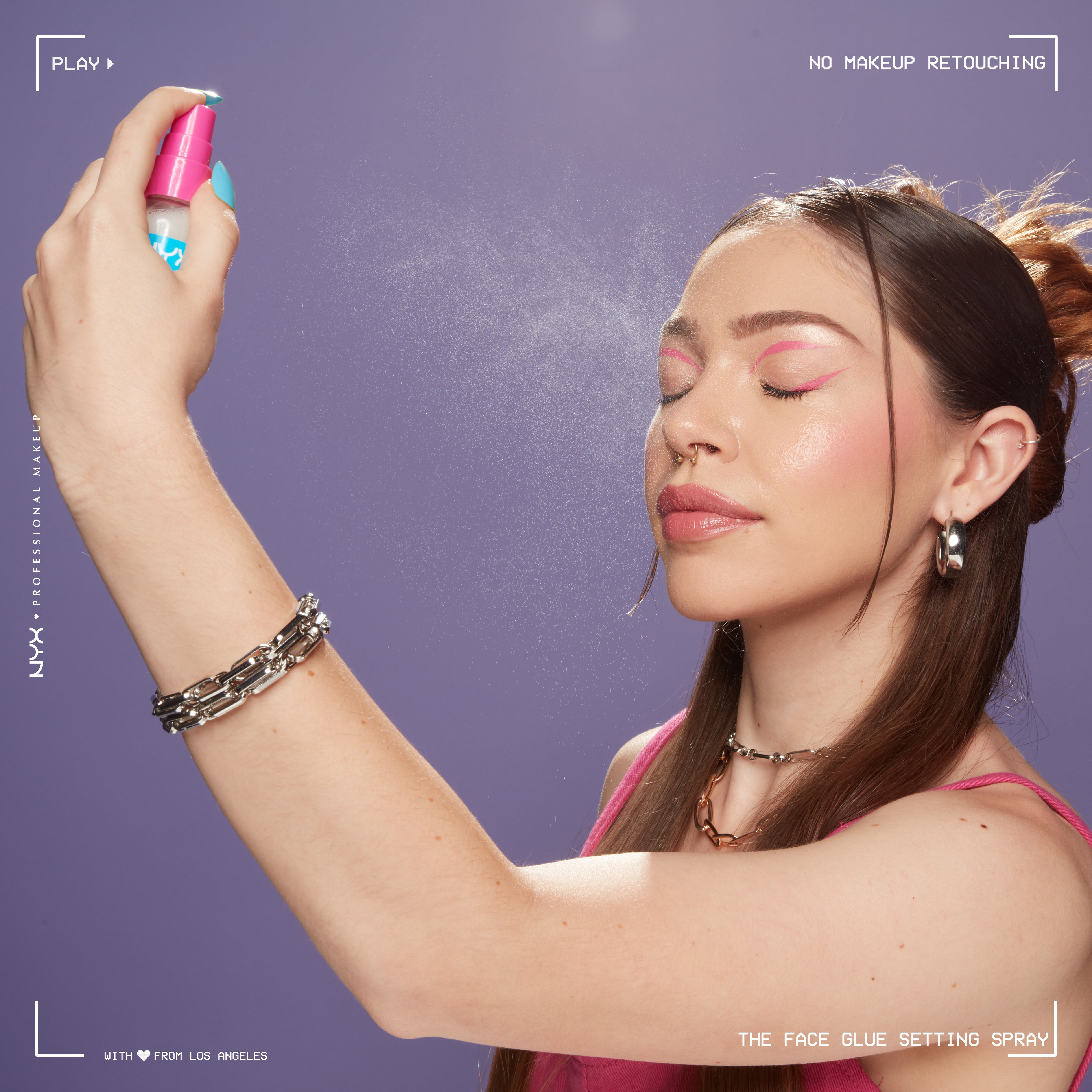 The Face Glue Setting Spray