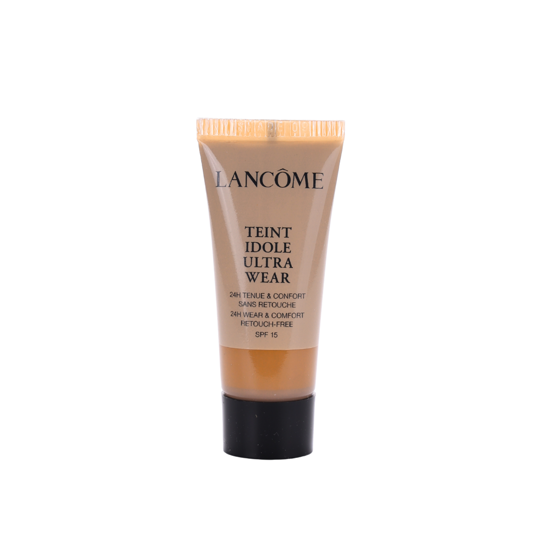 Gift From Lancome : Teit Idole Ultra Wear SPF 15