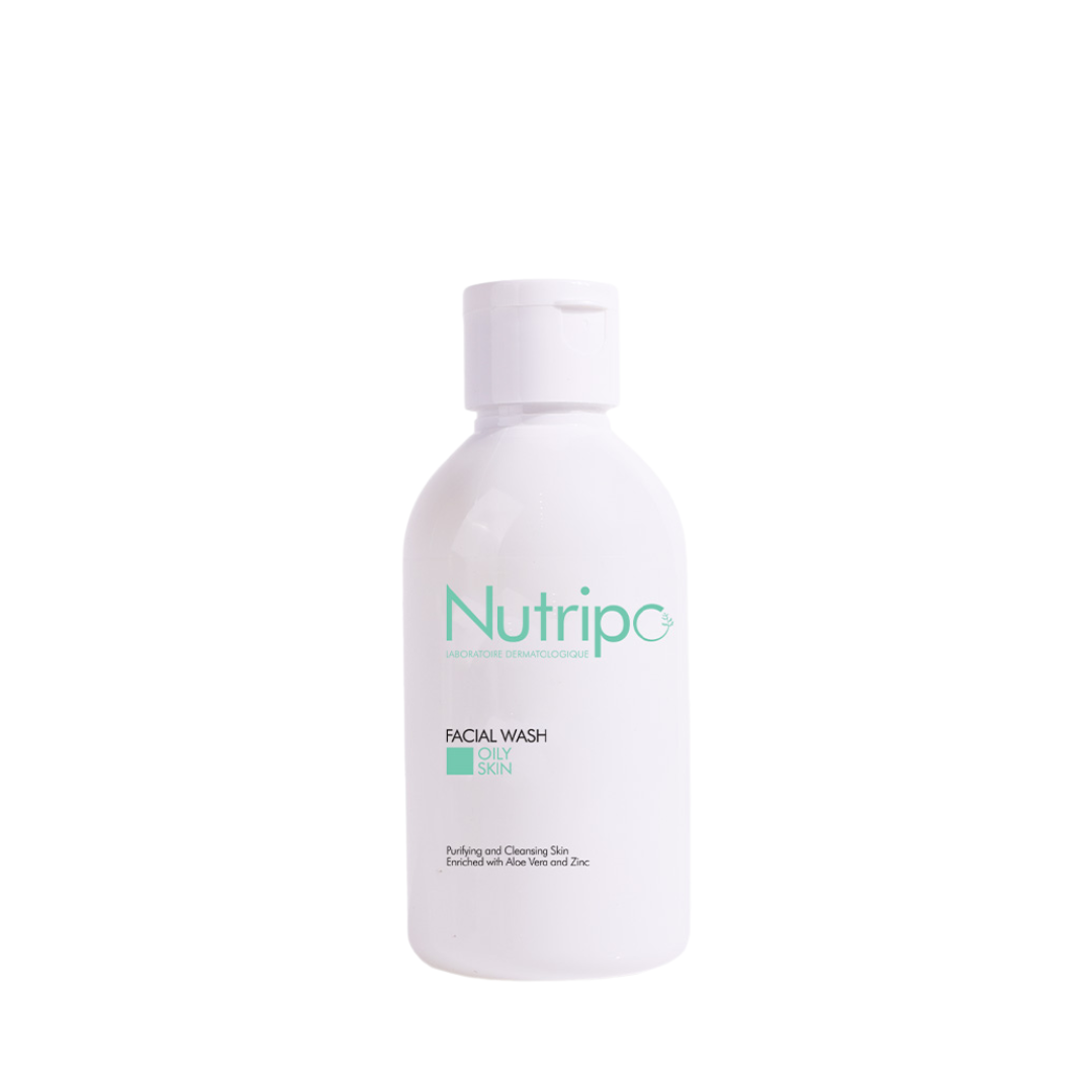 Gift From Nutripo : Facial Wash Oily Skin 200 mL