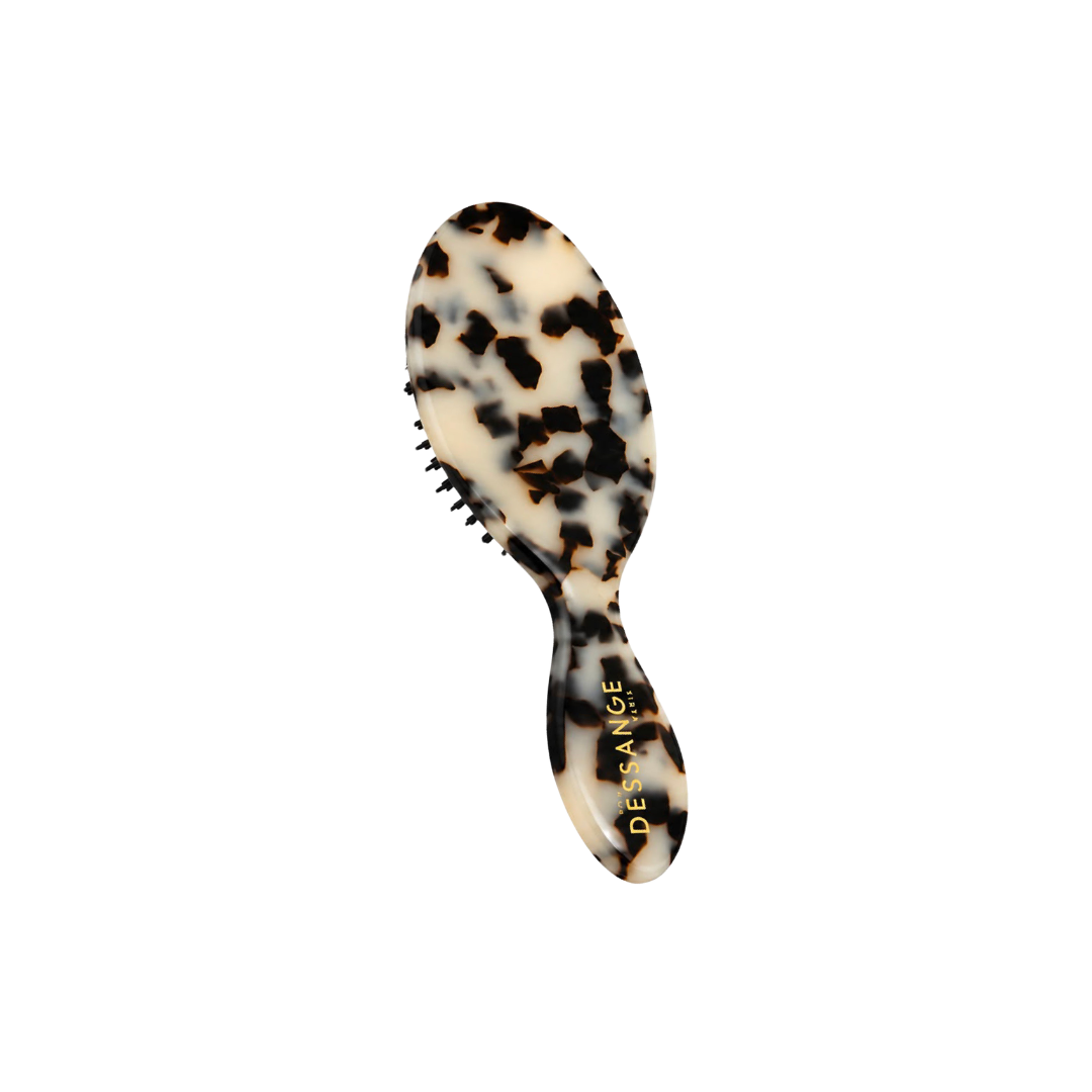 Gift From Jacques Dessange : Brown Brush
