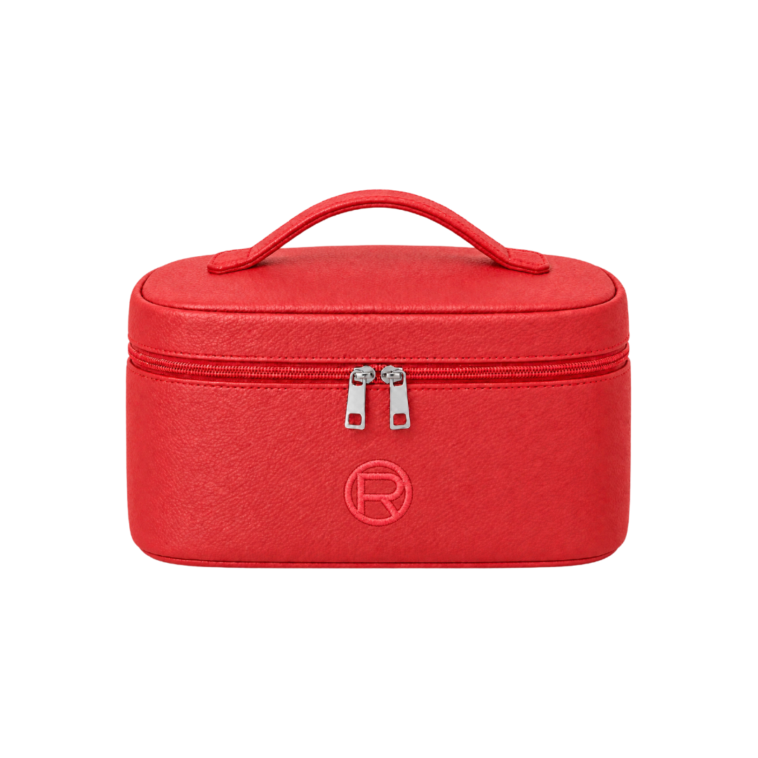 Gift From L'Oréal Paris : Le Defile Red Pouch