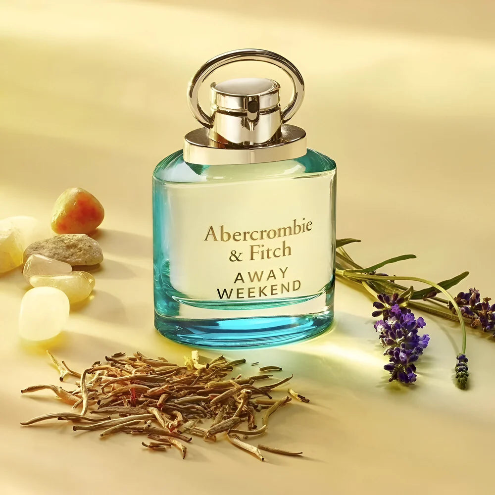 Away Weekend Women Eau De Parfum